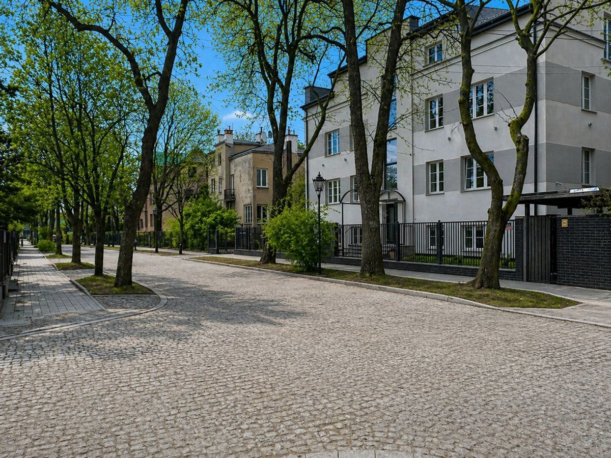 Lokal użytkowy  pokojowe na Wynajem