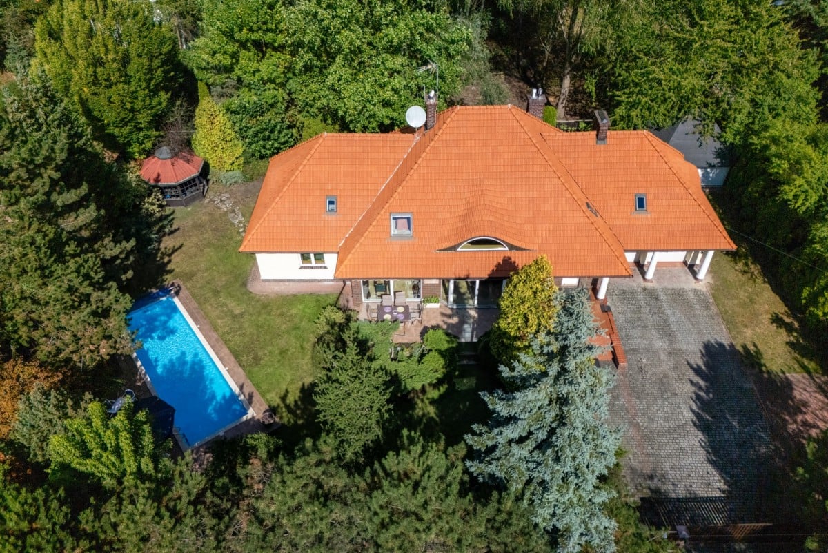 Dom 6 pokojowe na Sprzedaż
