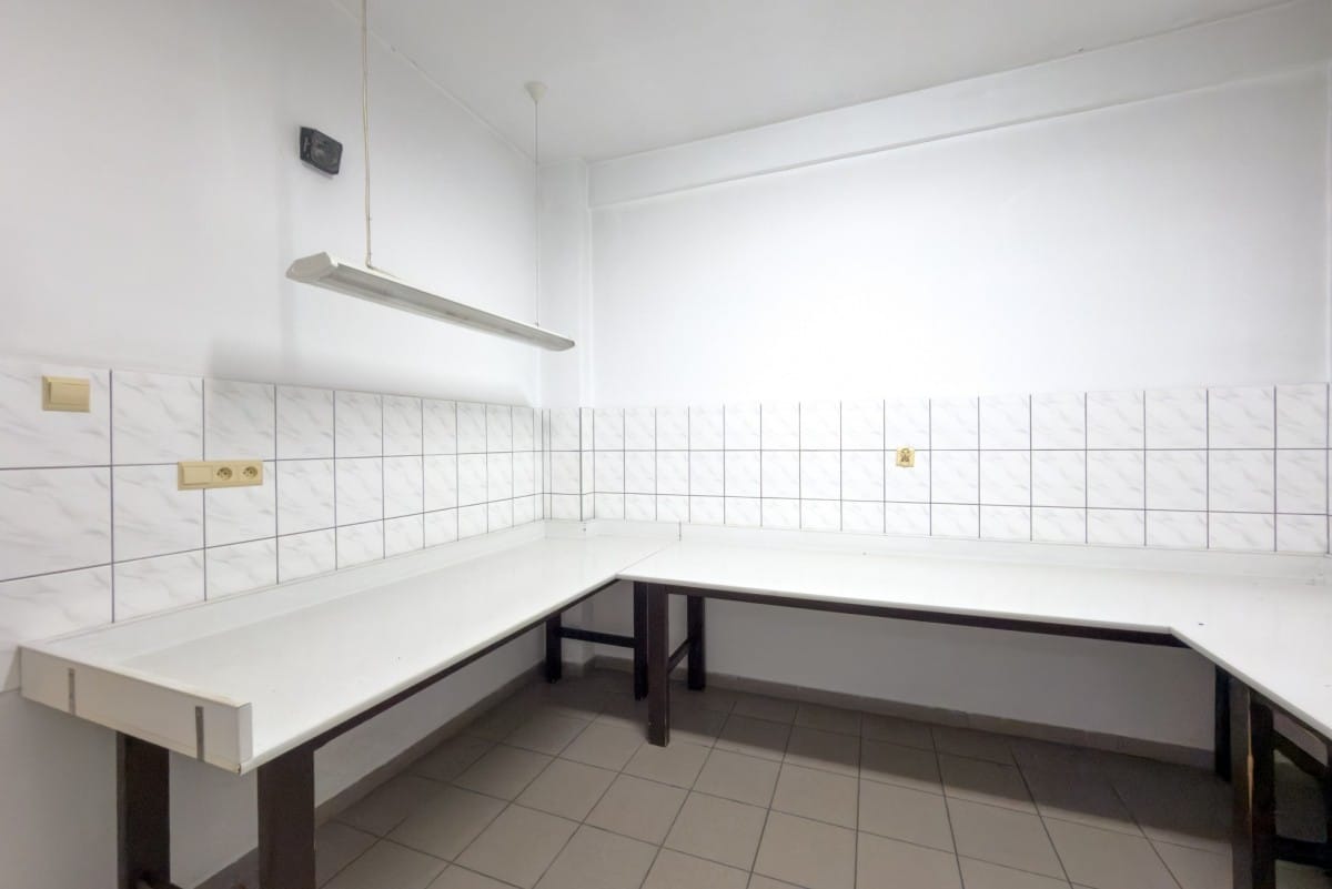 Lokal użytkowy  pokojowe na Sprzedaż