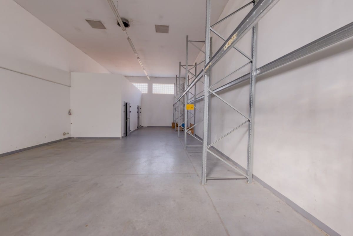 Lokal użytkowy  pokojowe na Sprzedaż