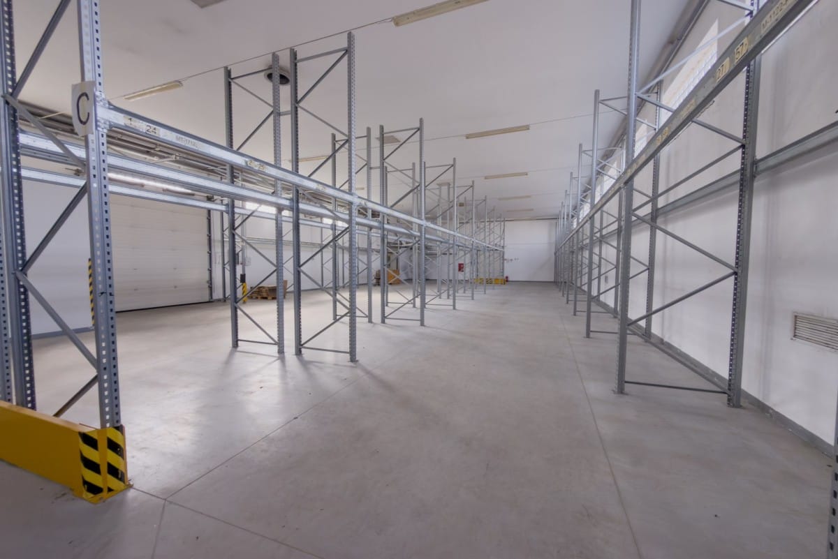 Lokal użytkowy  pokojowe na Sprzedaż