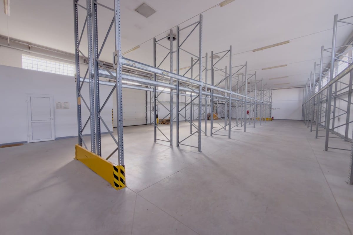 Lokal użytkowy  pokojowe na Sprzedaż