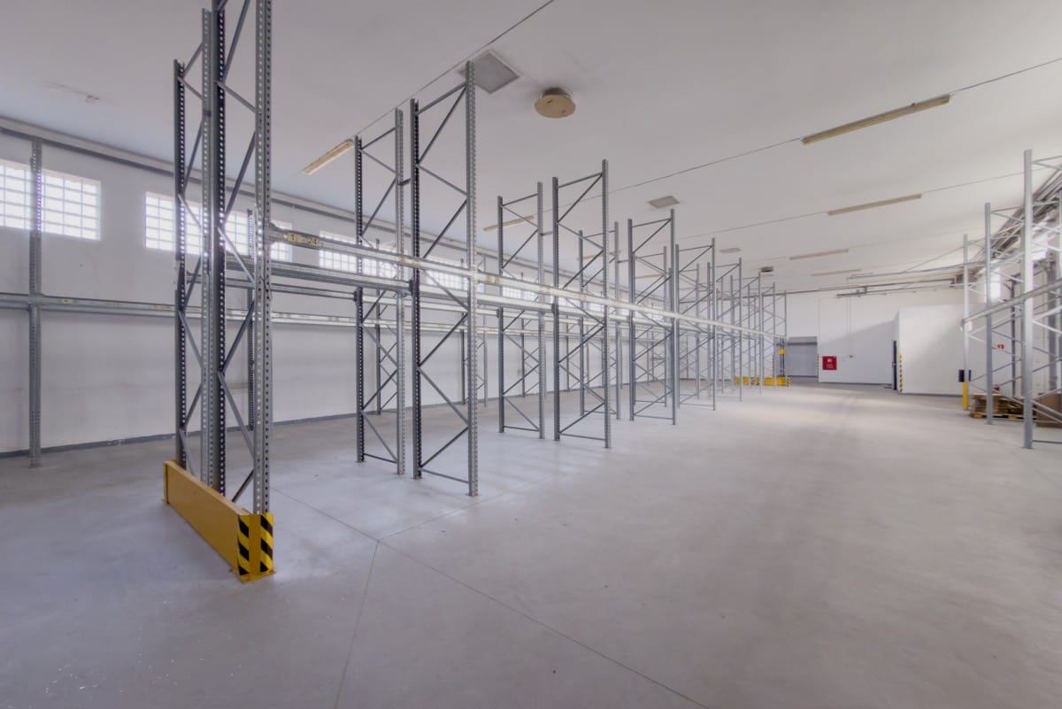 Lokal użytkowy  pokojowe na Sprzedaż