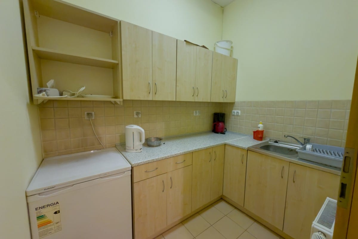 Lokal użytkowy  pokojowe na Sprzedaż