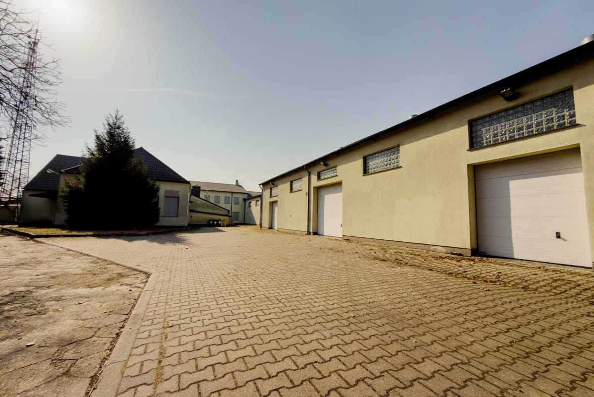 Lokal użytkowy  pokojowe na Sprzedaż