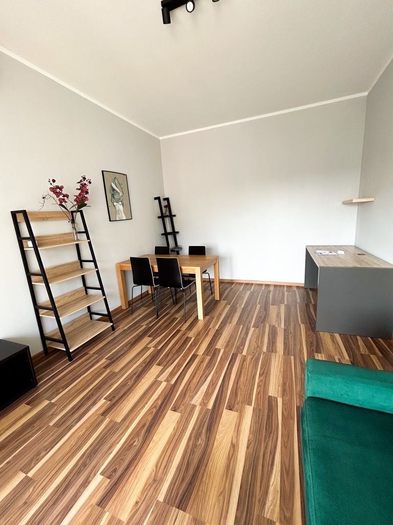 Mieszkanie 2 pokojowe na Sprzedaż