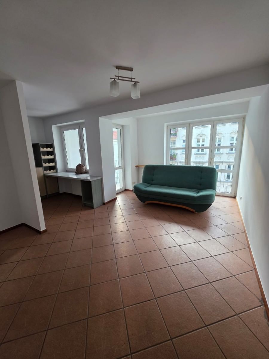 Mieszkanie 5 pokojowe na Sprzedaż