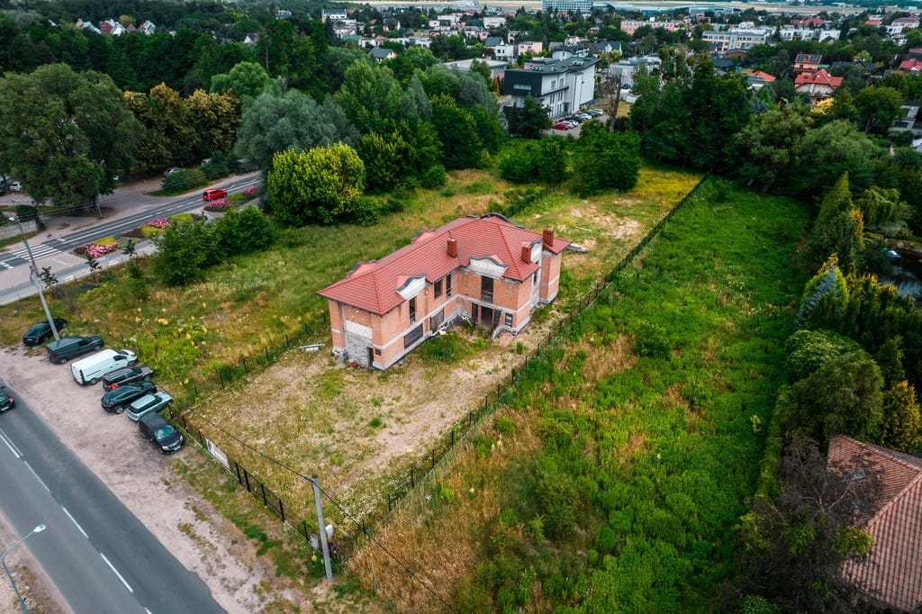 Działka  pokojowe na Sprzedaż