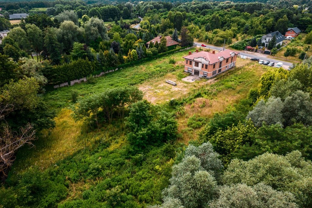 Działka  pokojowe na Sprzedaż