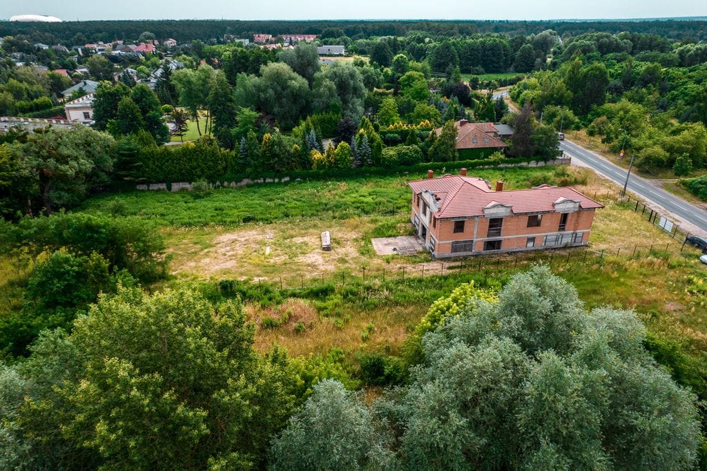 Działka  pokojowe na Sprzedaż