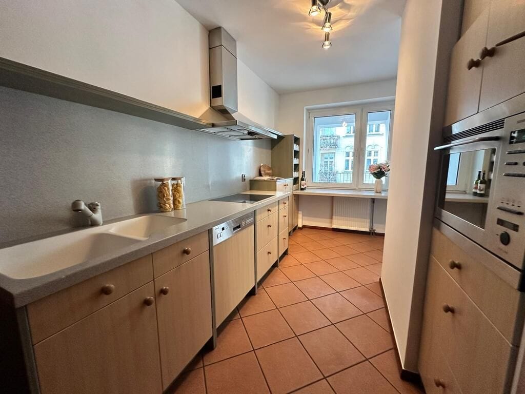 Mieszkanie 4 pokojowe na Sprzedaż
