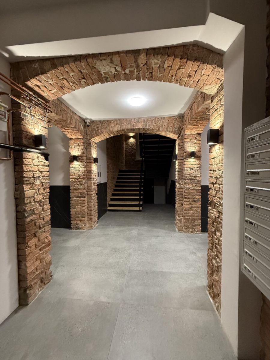 Mieszkanie 1 pokojowe na Sprzedaż