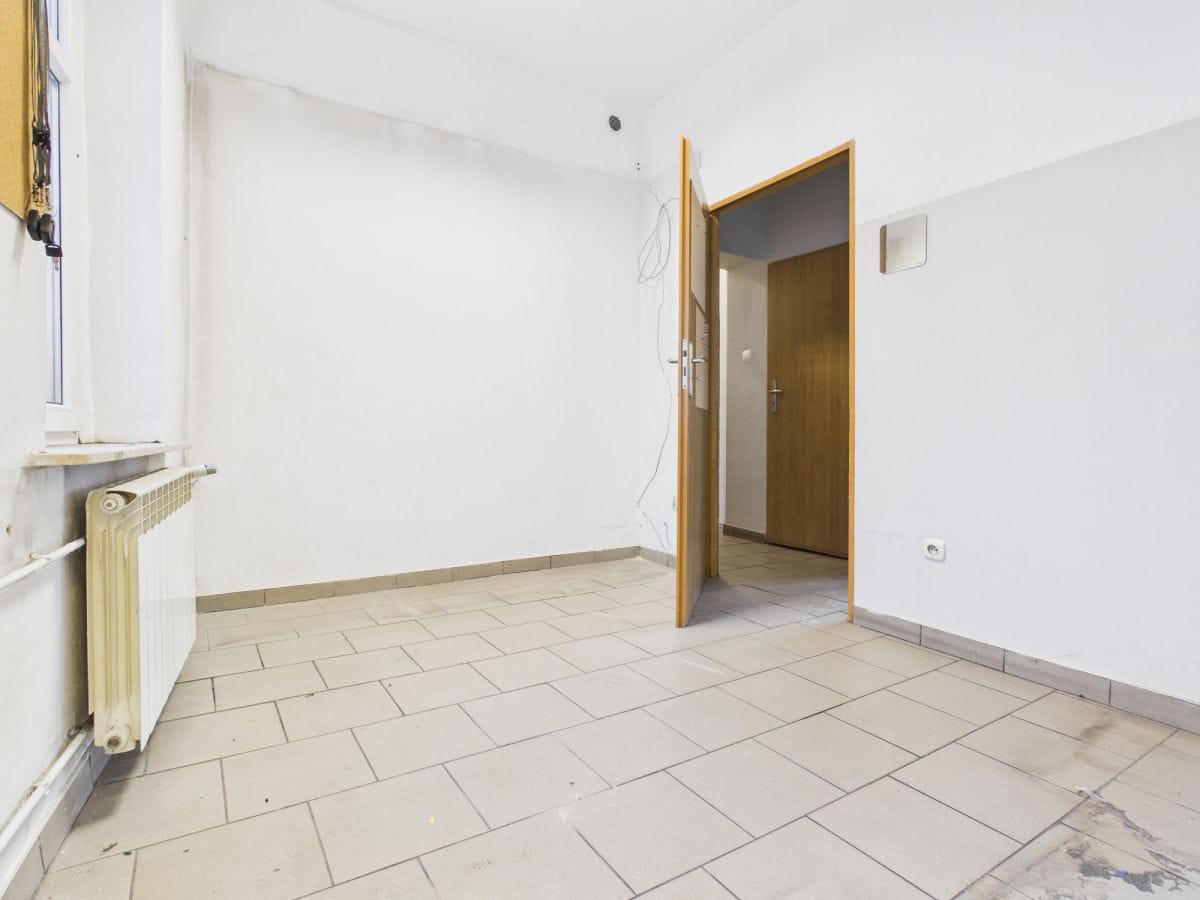 Lokal użytkowy  pokojowe na Wynajem