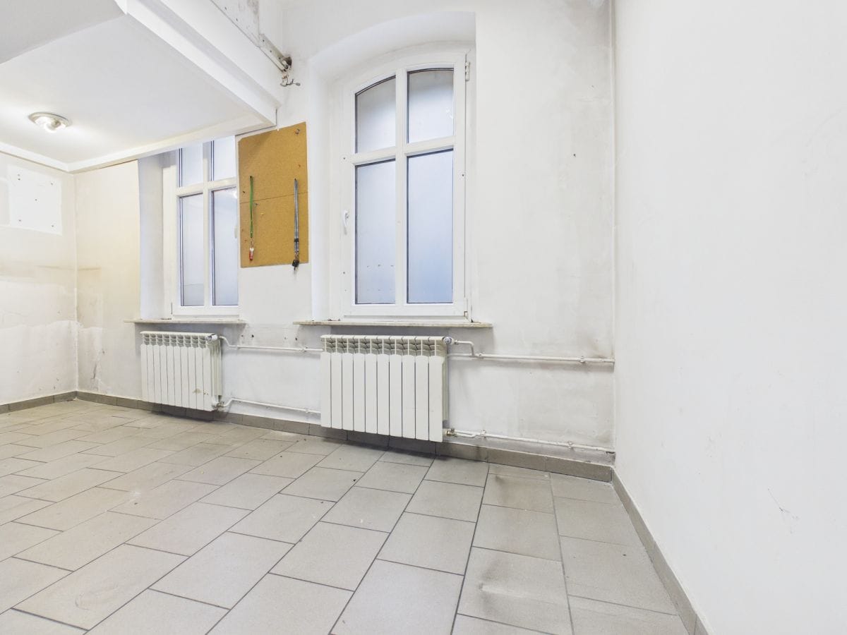 Lokal użytkowy  pokojowe na Wynajem