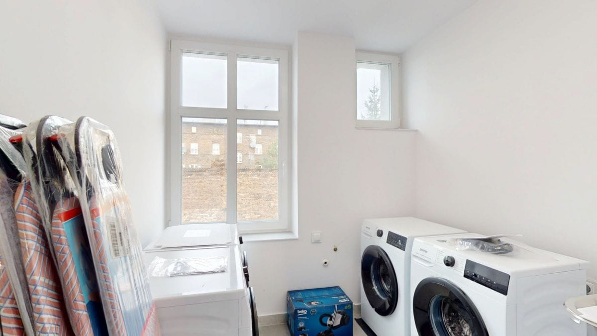 Dom 40 pokojowe na Sprzedaż