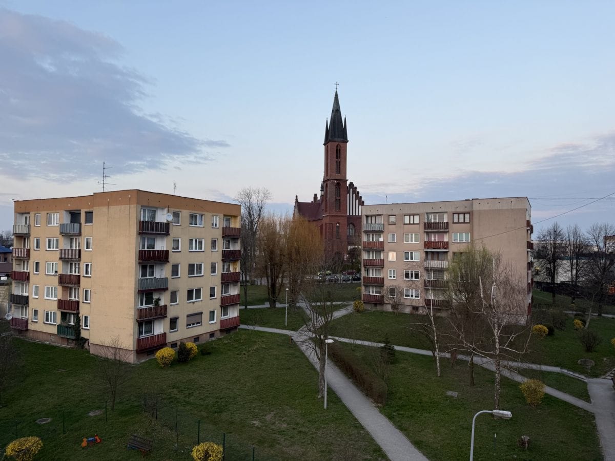 Mieszkanie 3 pokojowe na Sprzedaż