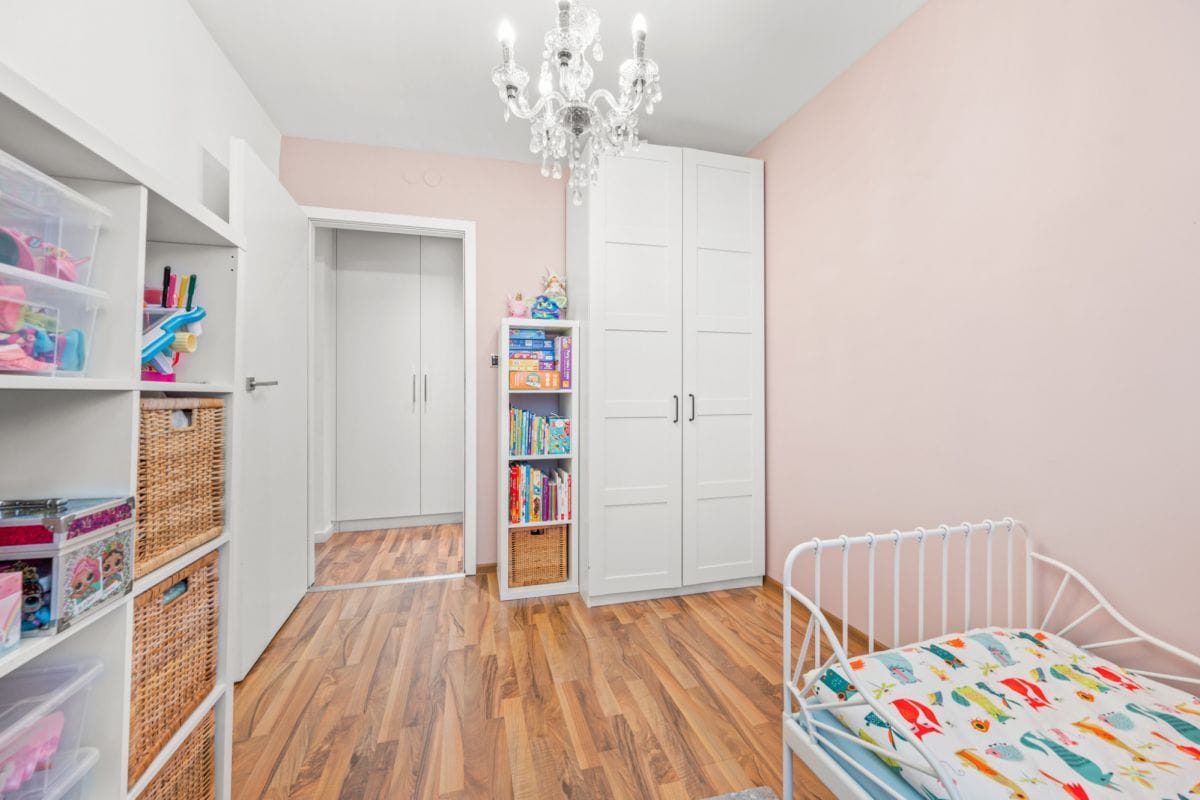 Mieszkanie 4 pokojowe na Sprzedaż