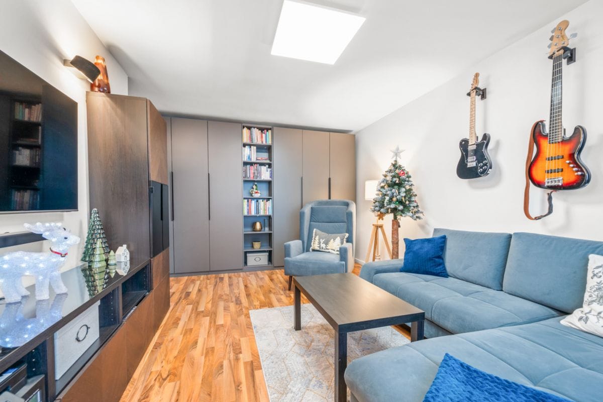 Mieszkanie 4 pokojowe na Sprzedaż