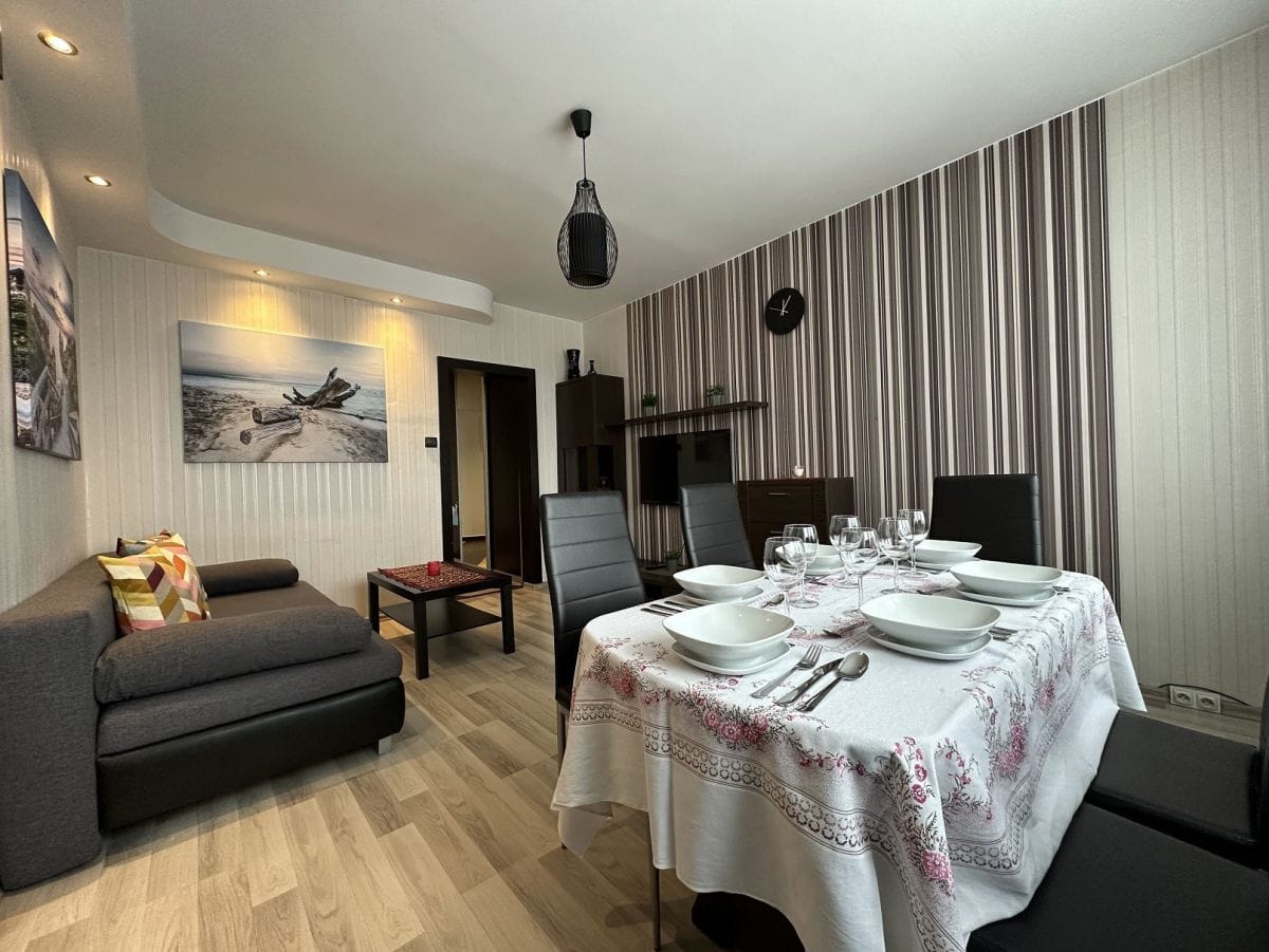 Mieszkanie 3 pokojowe na Sprzedaż