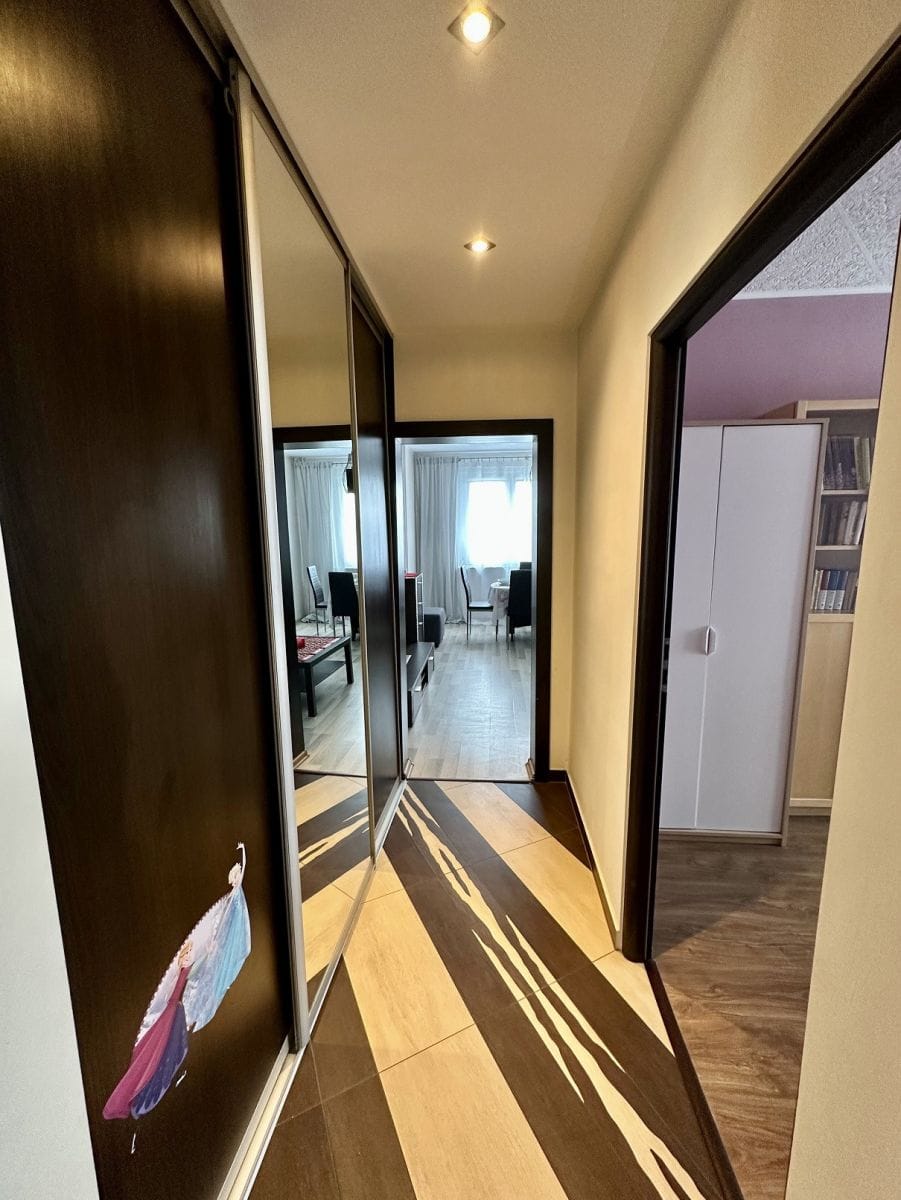 Mieszkanie 3 pokojowe na Sprzedaż