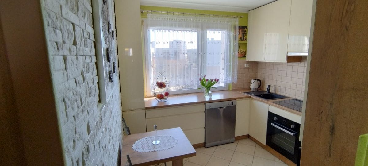 Mieszkanie 3 pokojowe na Sprzedaż