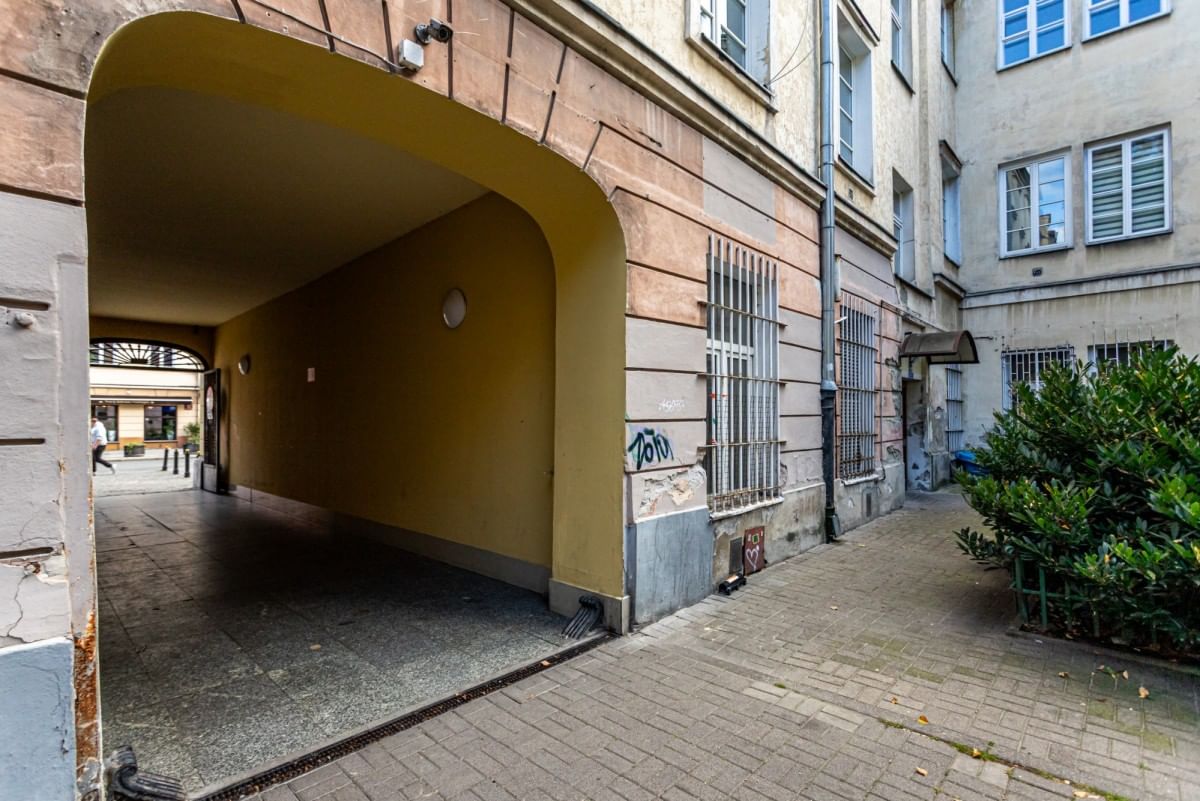 Mieszkanie 6 pokojowe na Sprzedaż
