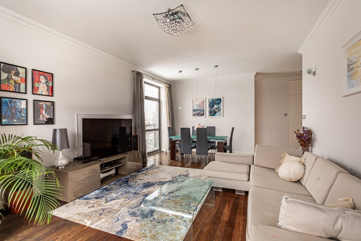 Mieszkanie 3 pokojowe na Sprzedaż