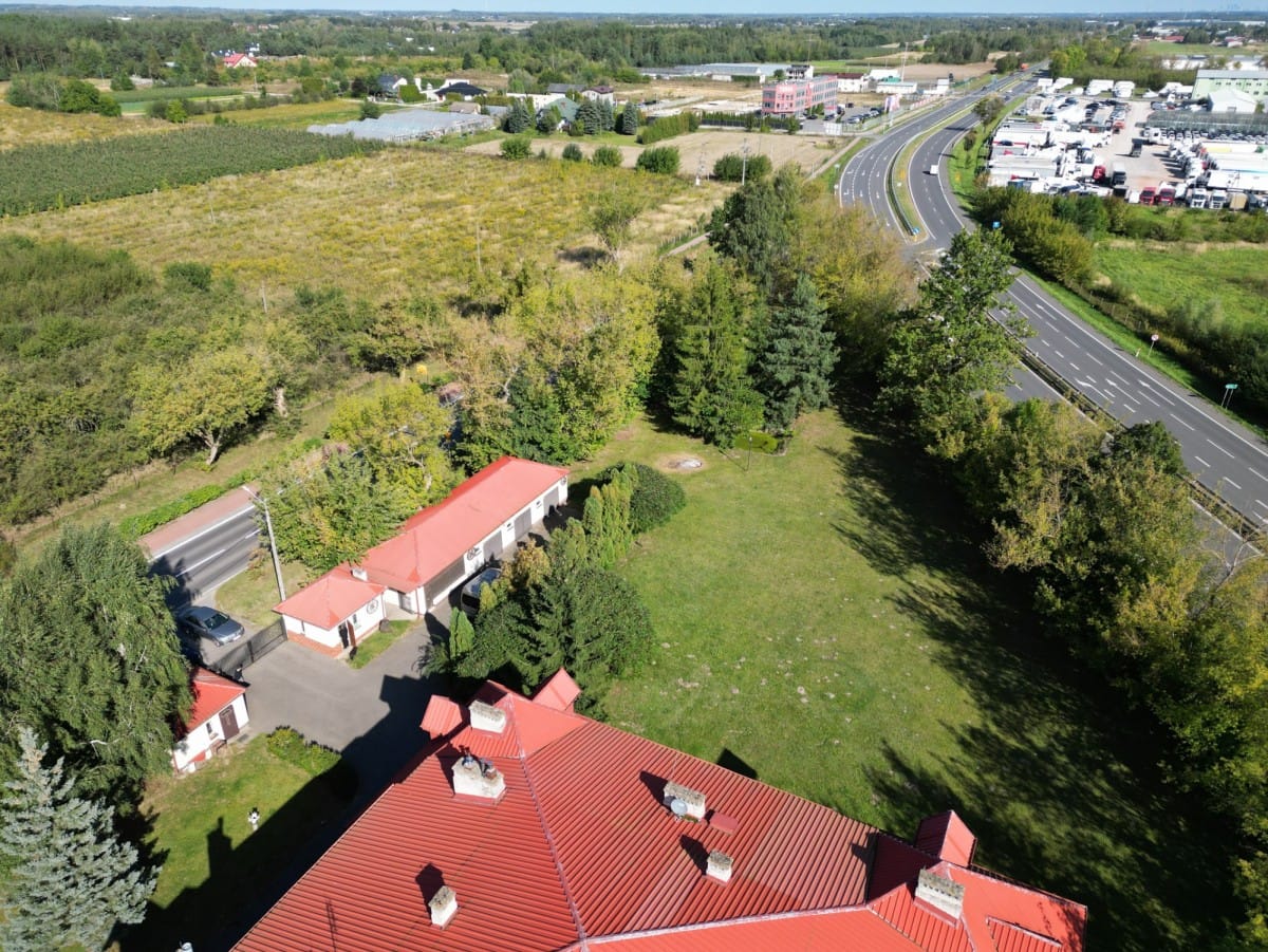 Lokal użytkowy  pokojowe na Sprzedaż