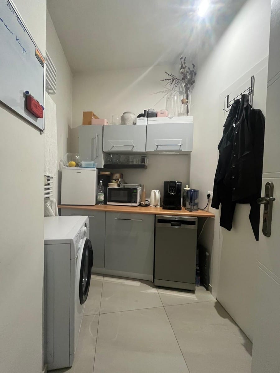 Lokal użytkowy  pokojowe na Sprzedaż