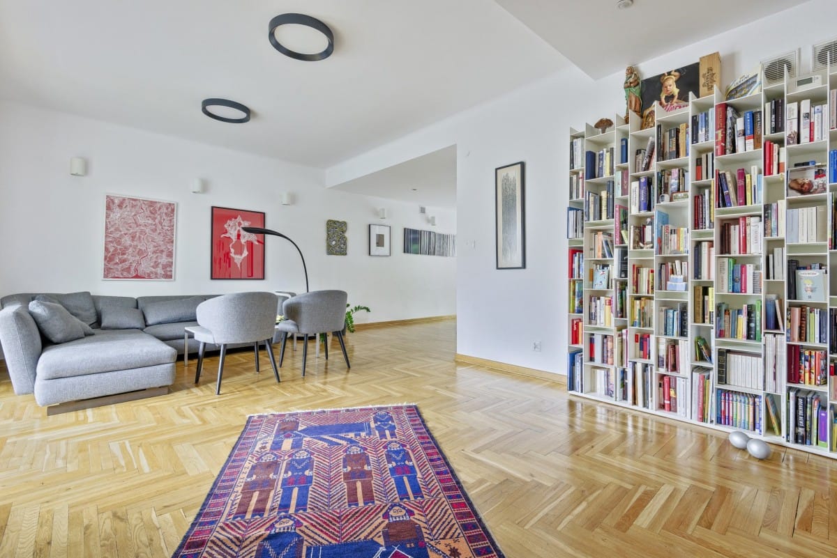 Dom 7 pokojowe na Sprzedaż