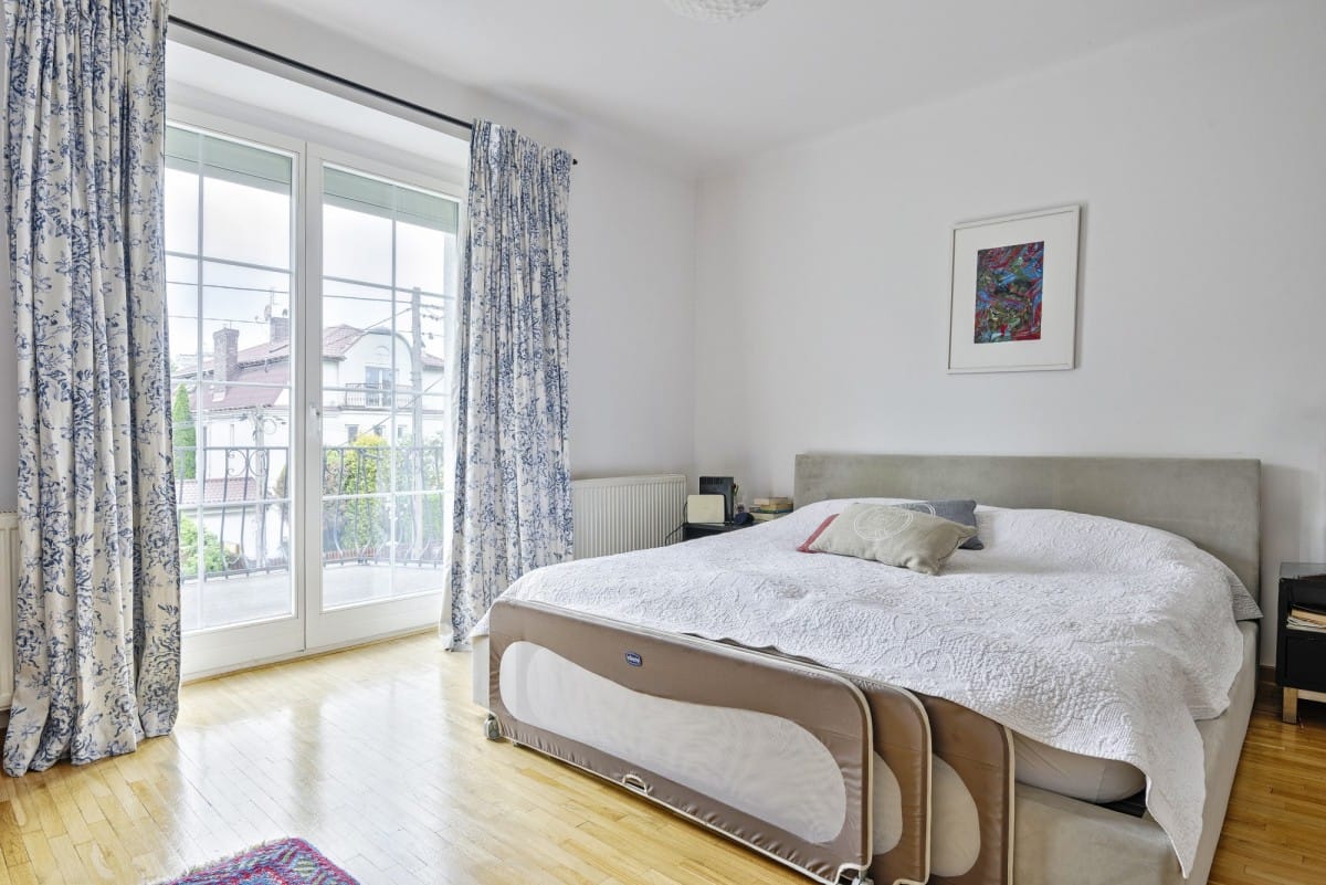 Dom 7 pokojowe na Sprzedaż