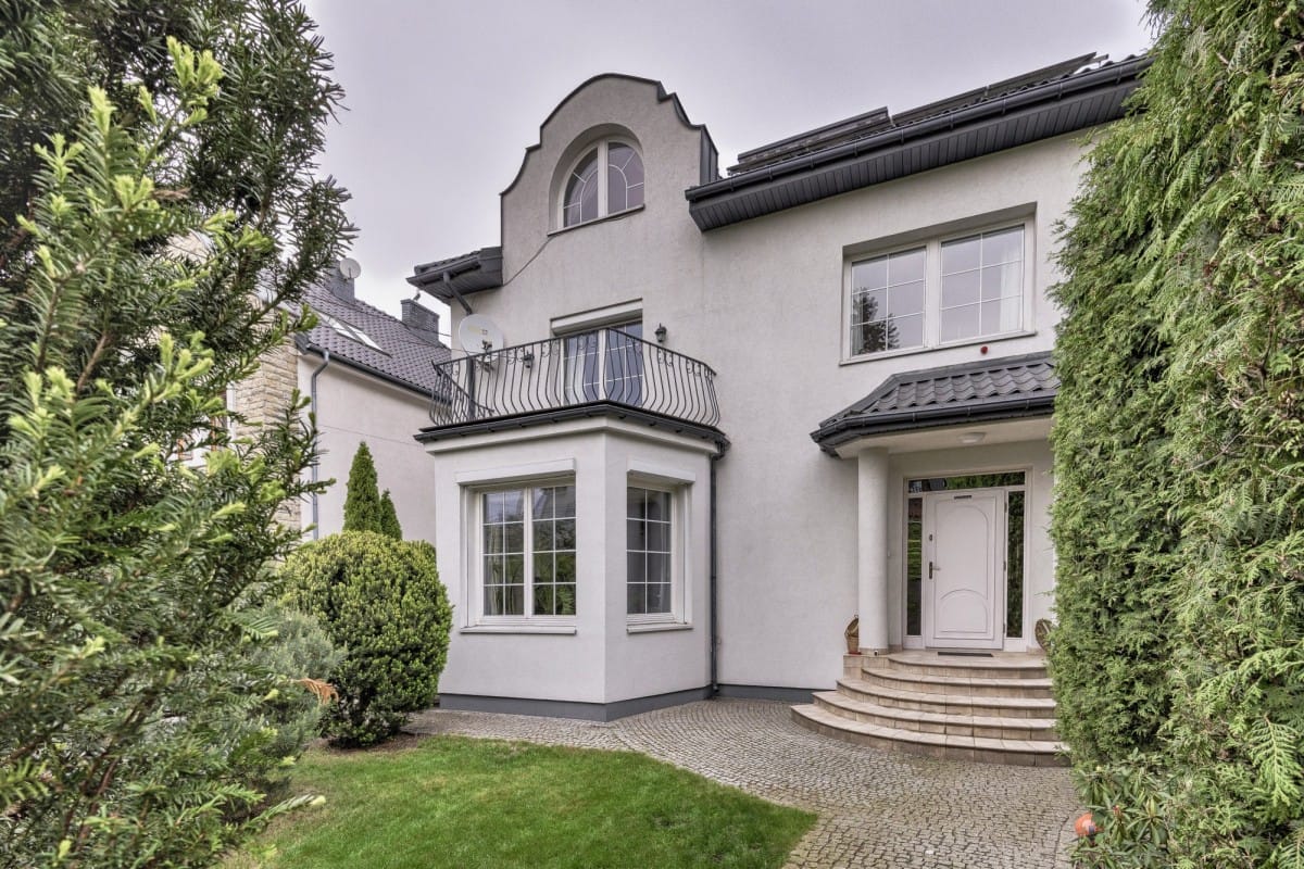 Dom 7 pokojowe na Sprzedaż