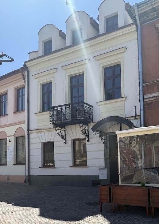 Lokal użytkowy  pokojowe na Sprzedaż