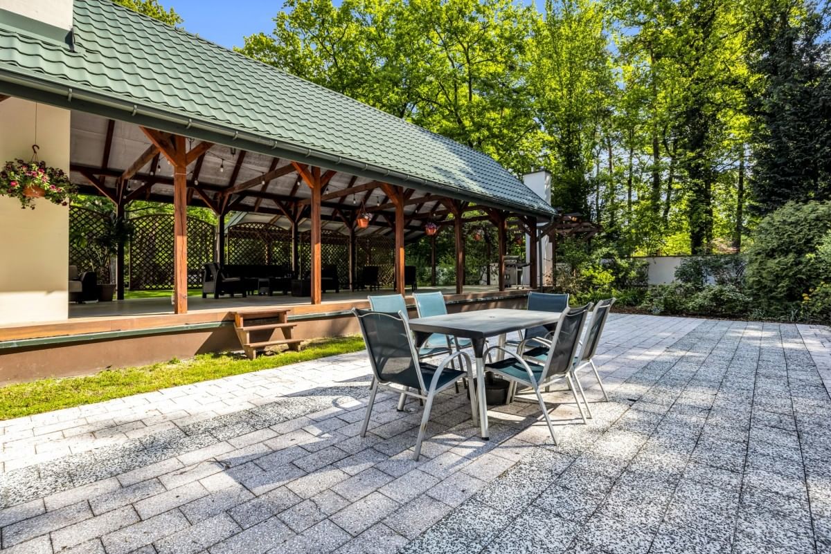 Dom 7 pokojowe na Sprzedaż