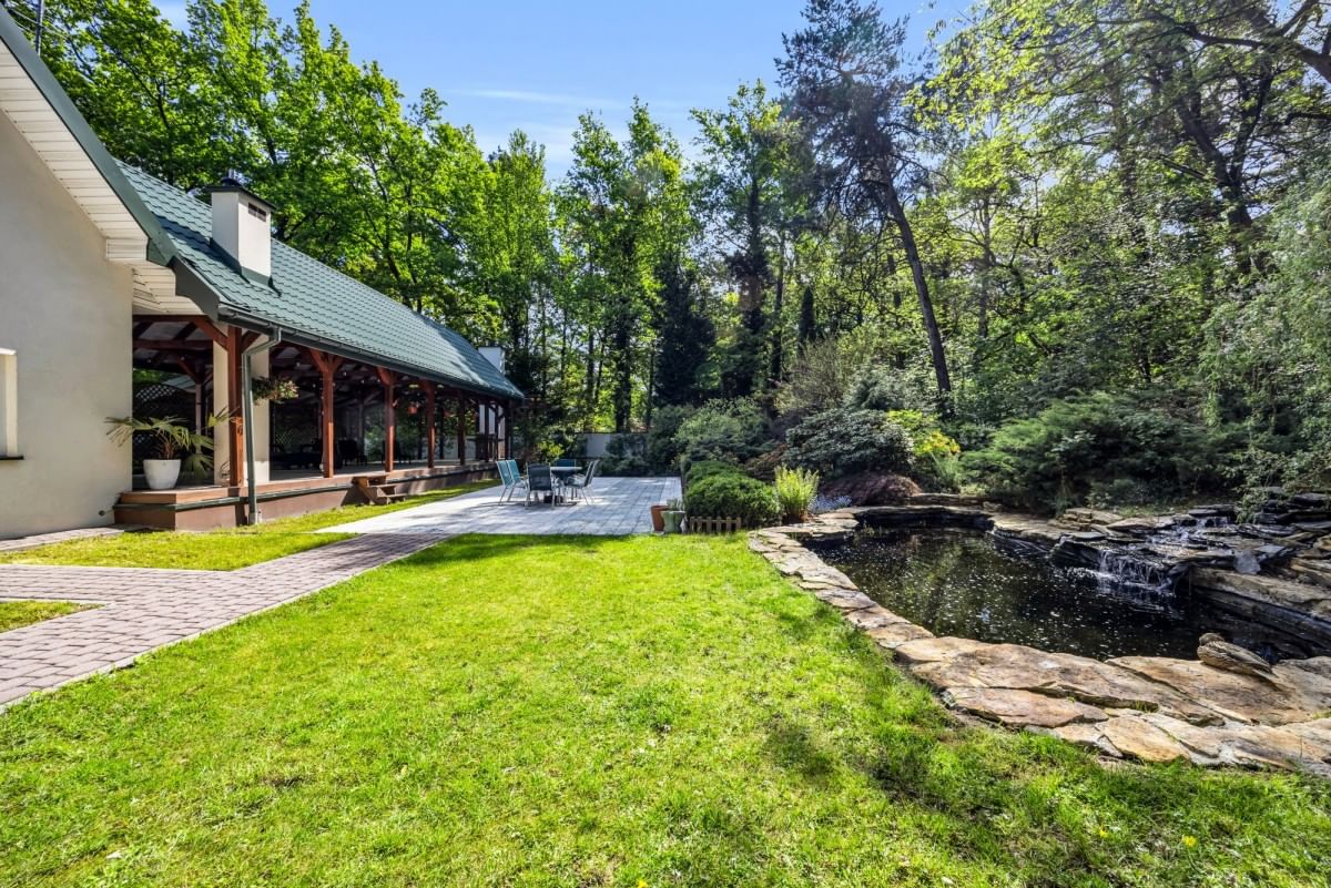 Dom 7 pokojowe na Sprzedaż