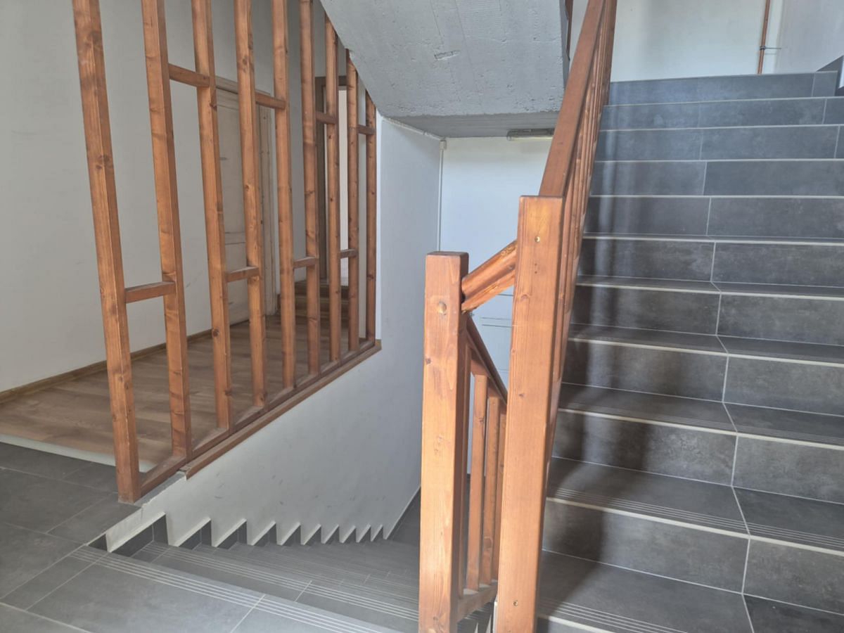 Lokal użytkowy  pokojowe na Wynajem