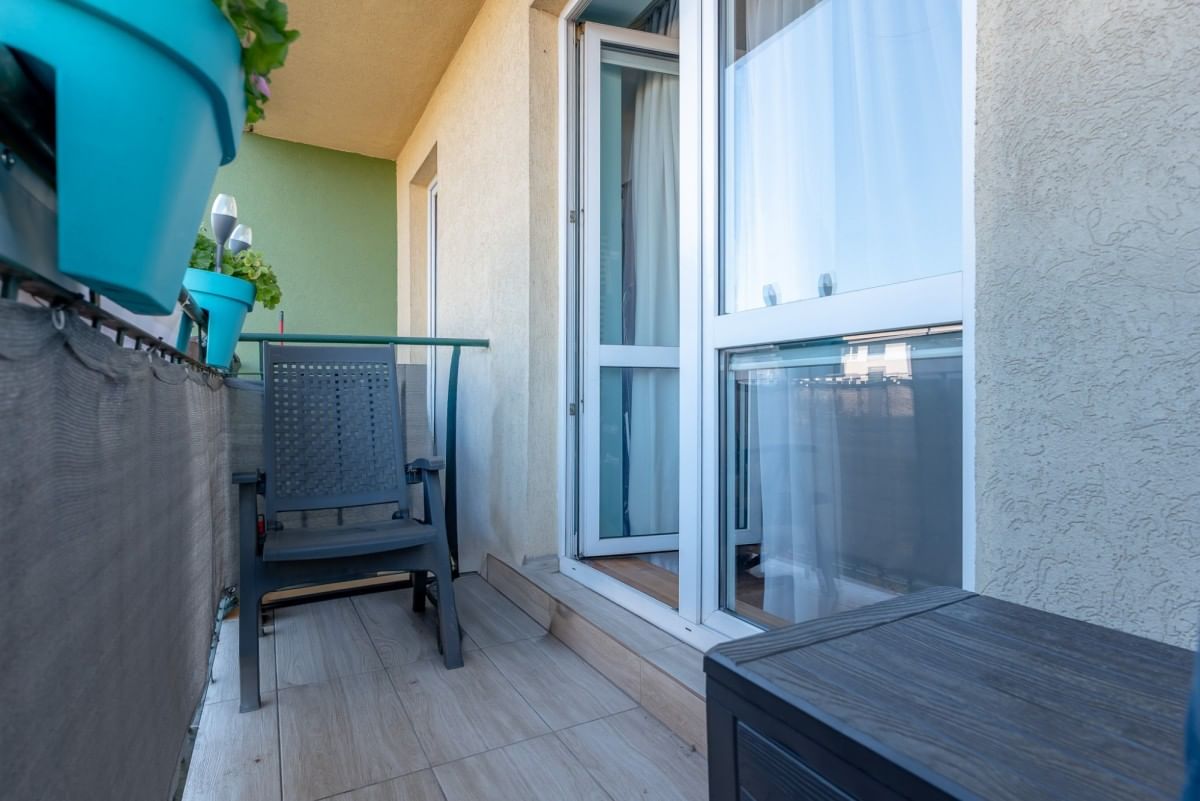 Mieszkanie 4 pokojowe na Sprzedaż