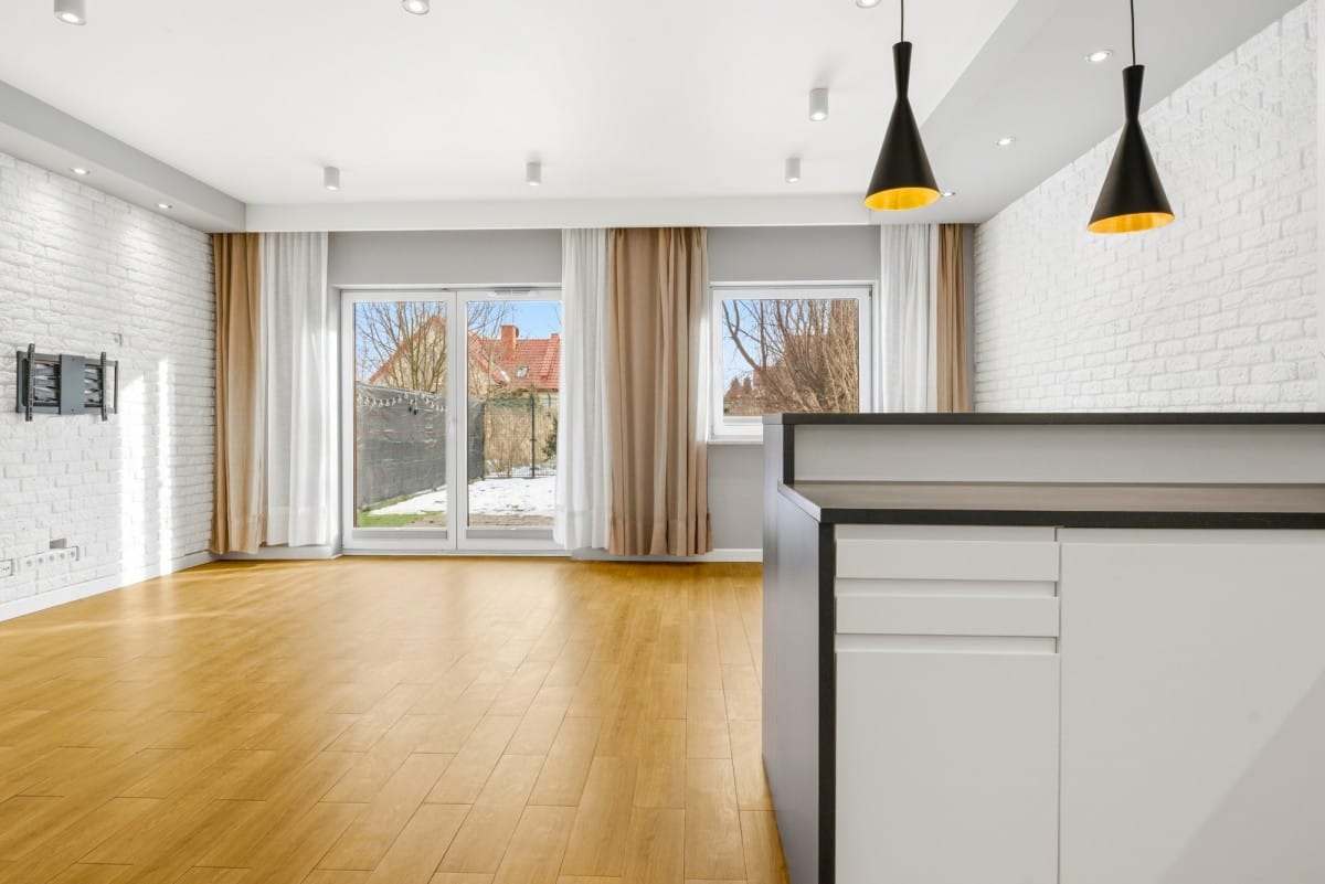 Mieszkanie 6 pokojowe na Sprzedaż