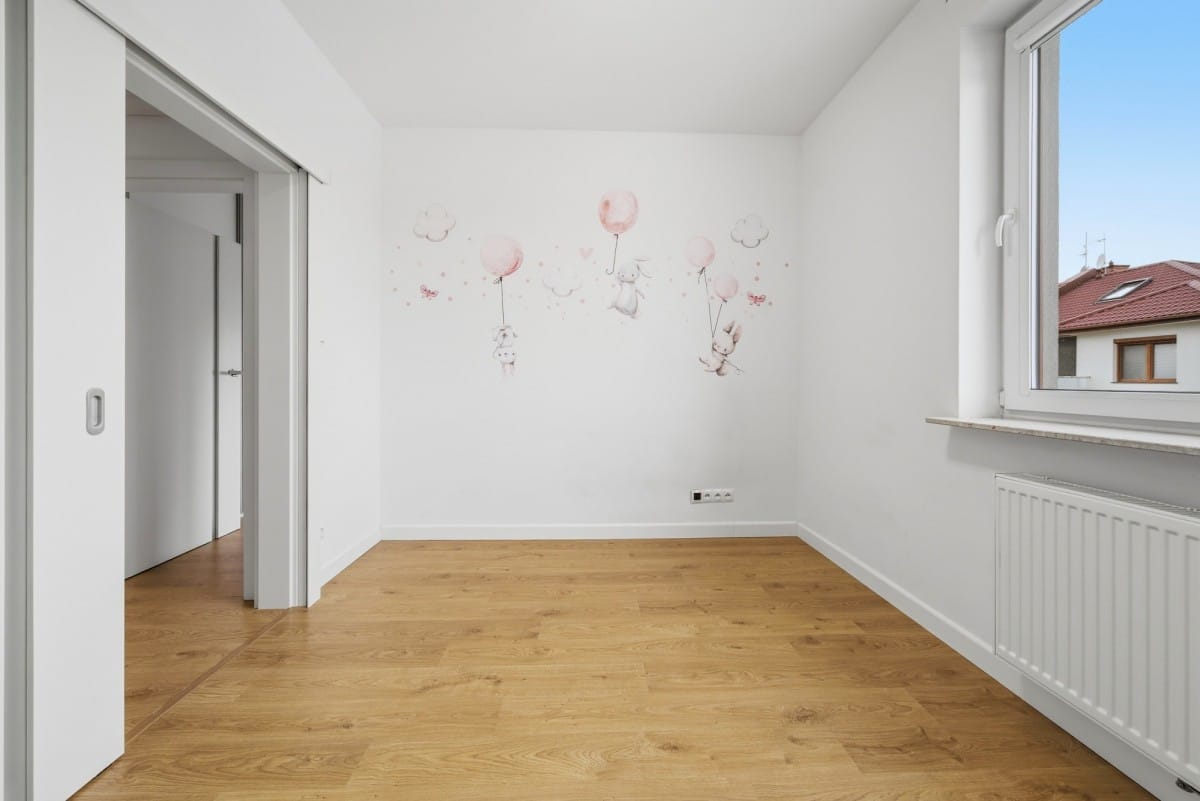 Mieszkanie 6 pokojowe na Sprzedaż