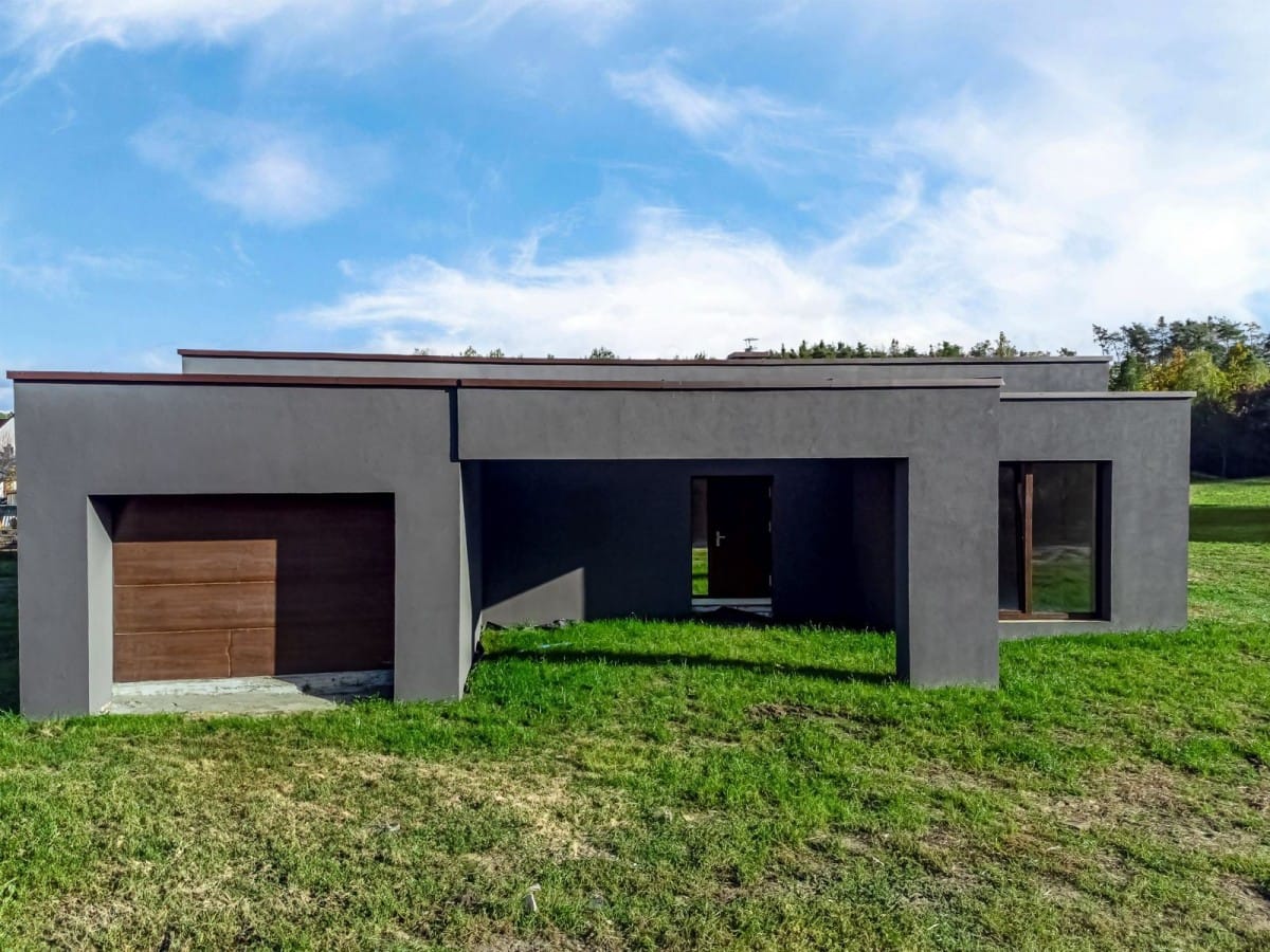 Dom 4 pokojowe na Sprzedaż