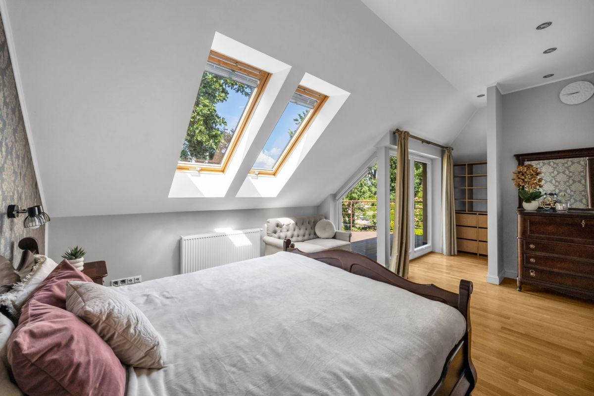 Dom 5 pokojowe na Sprzedaż