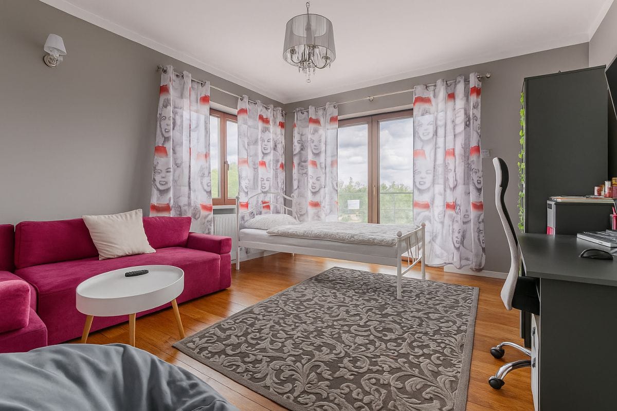 Dom 5 pokojowe na Sprzedaż