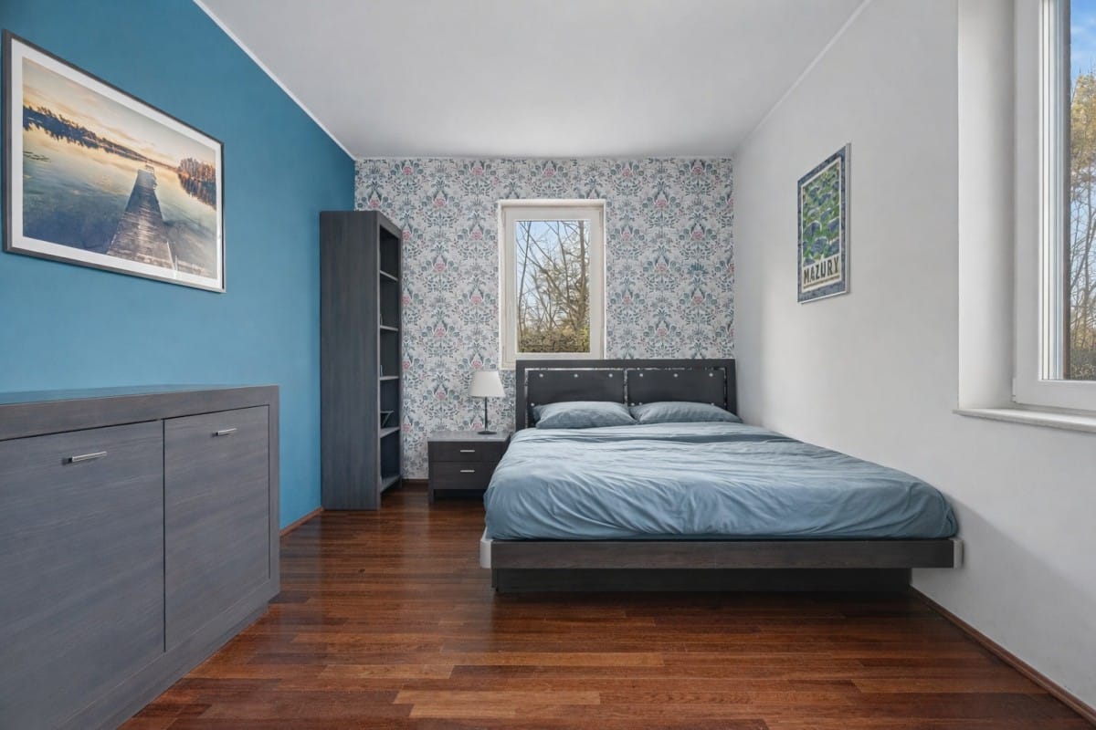 Dom 8 pokojowe na Sprzedaż