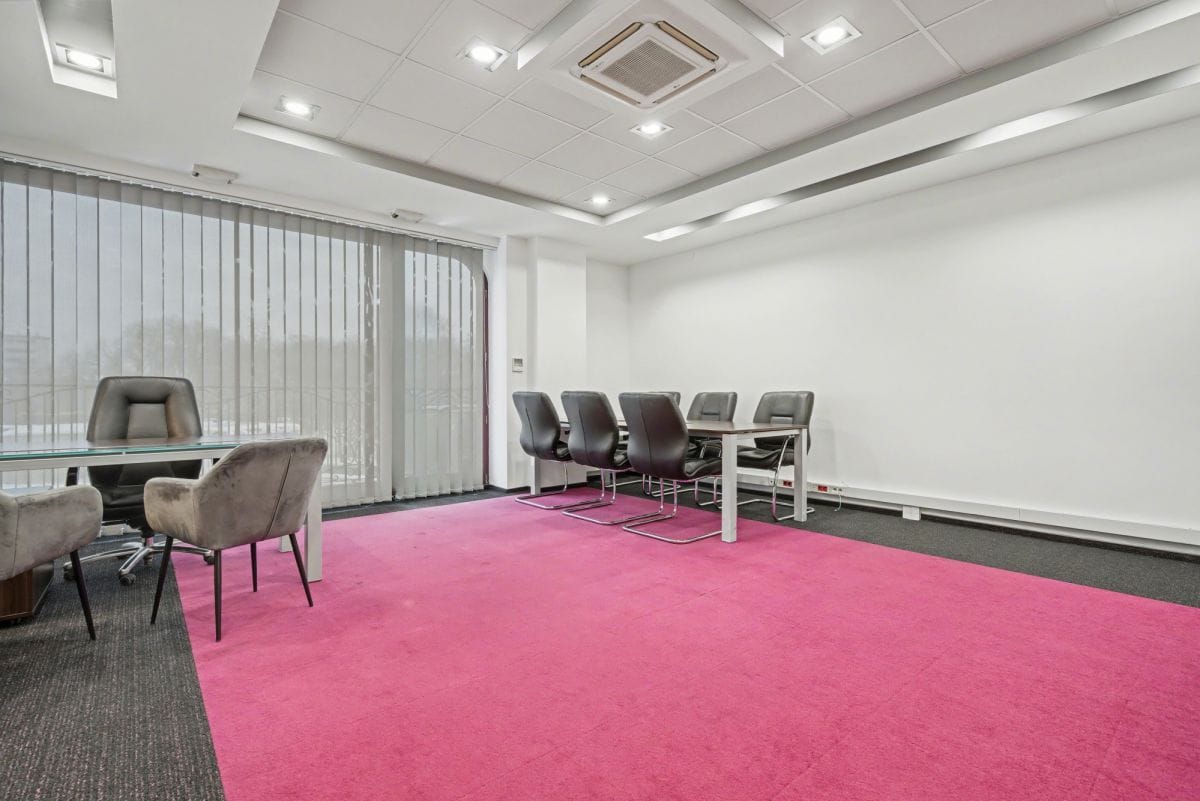 Lokal użytkowy  pokojowe na Wynajem