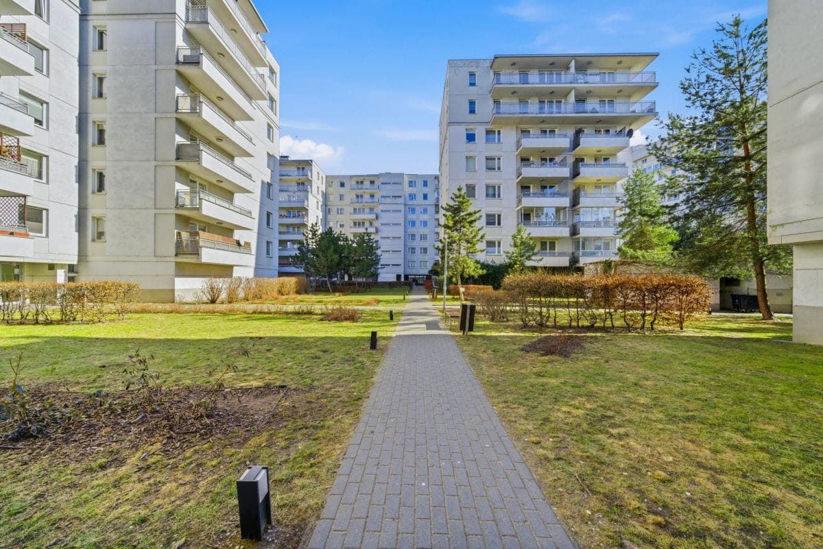 Mieszkanie 4 pokojowe na Sprzedaż