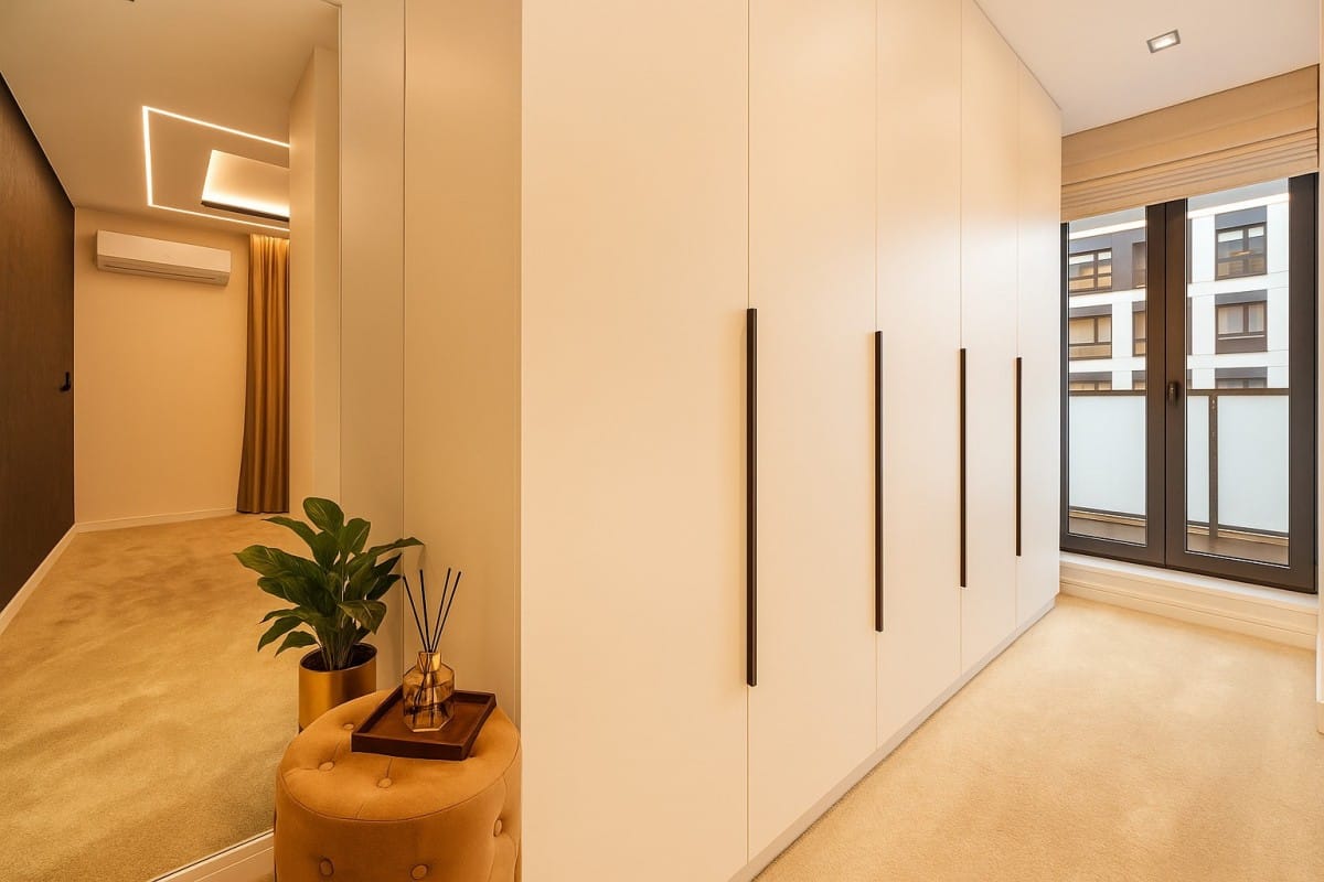 Mieszkanie 4 pokojowe na Sprzedaż