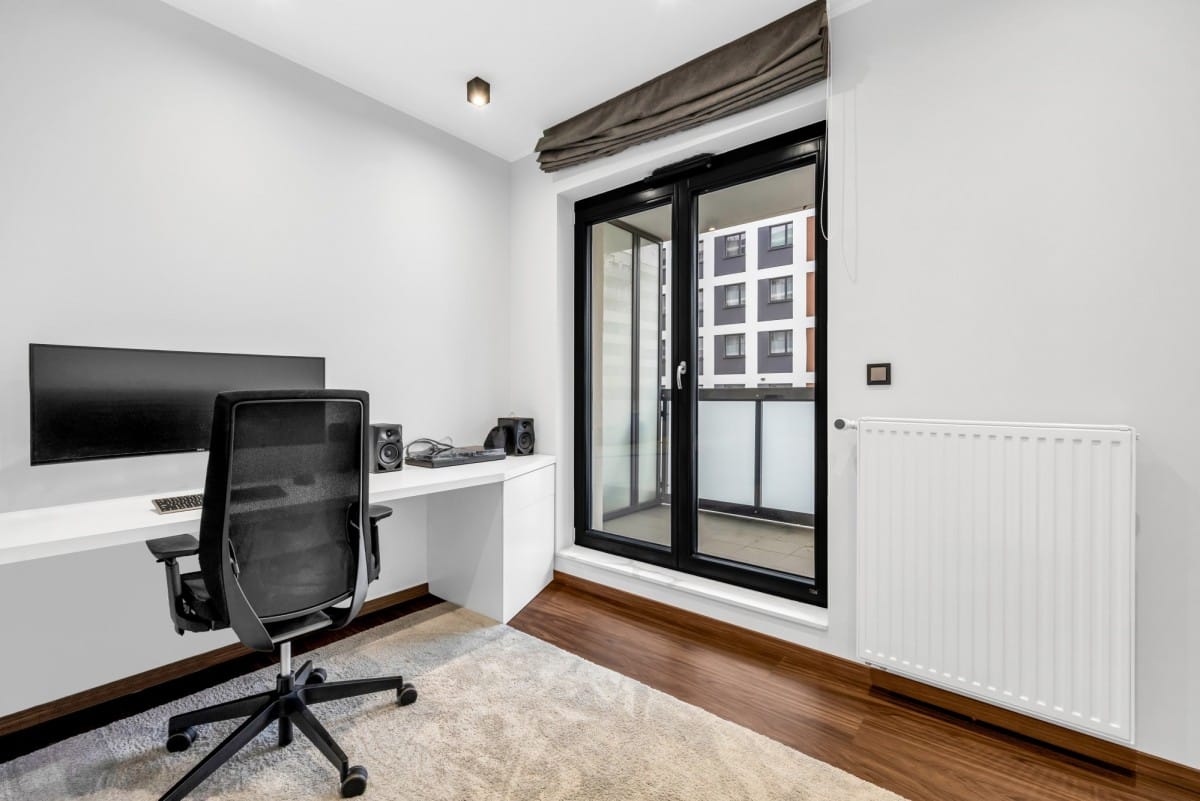 Mieszkanie 4 pokojowe na Sprzedaż