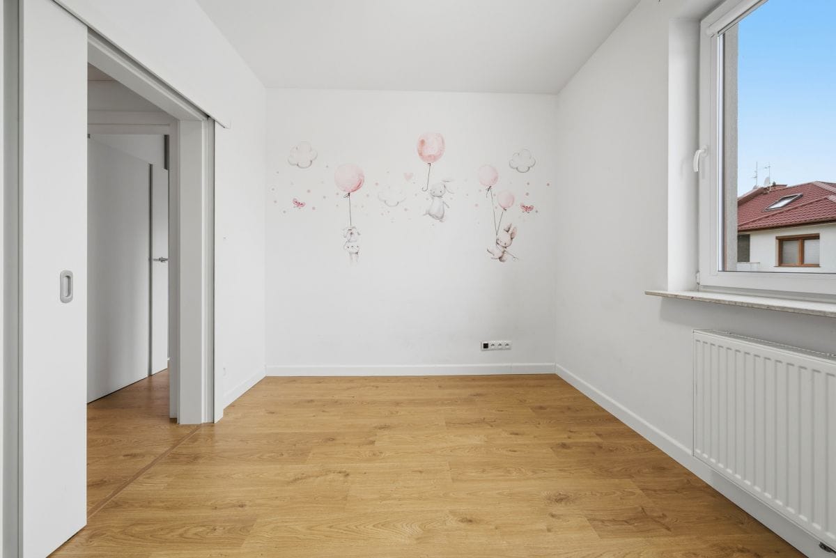 Dom 6 pokojowe na Sprzedaż