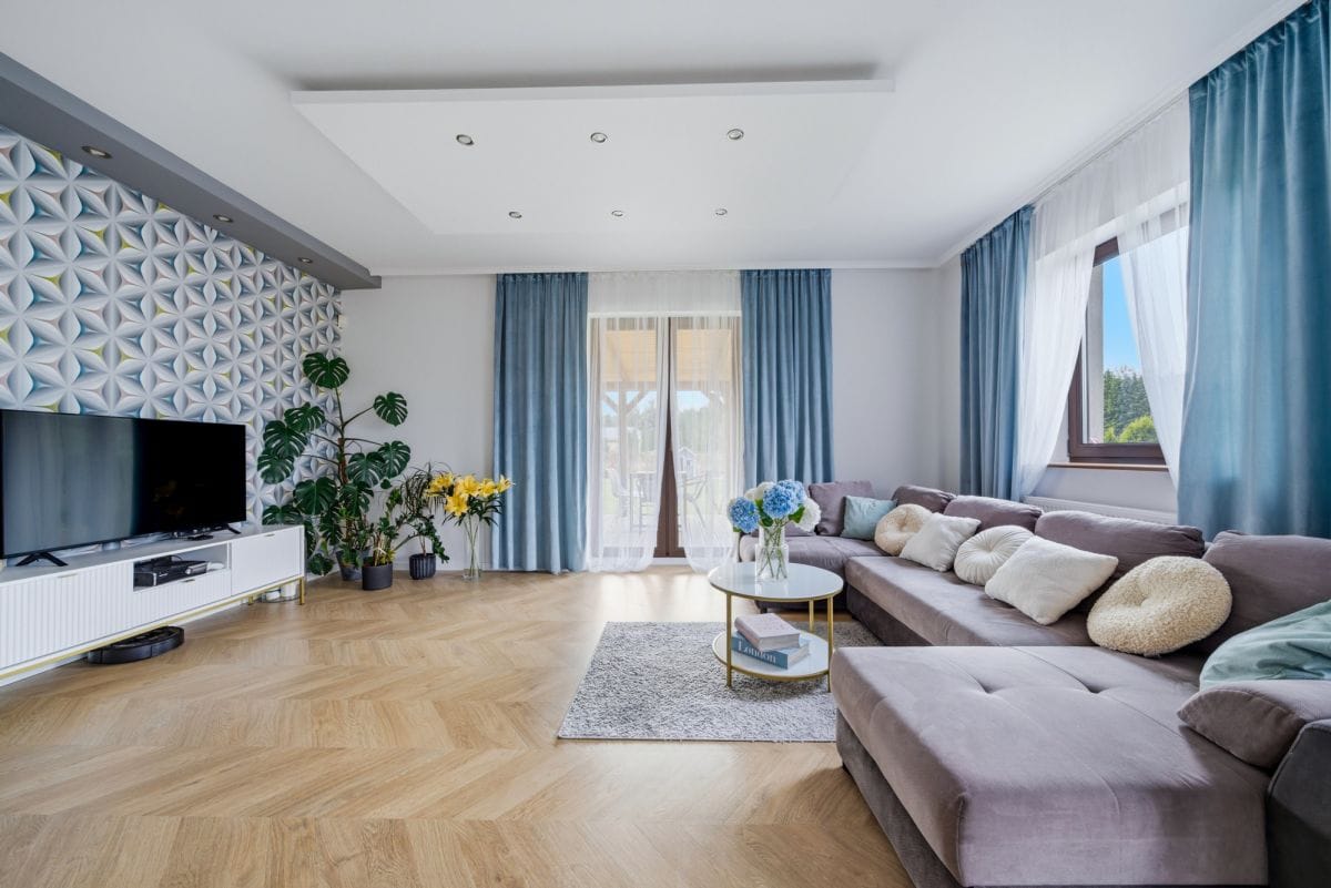 Dom 5 pokojowe na Sprzedaż