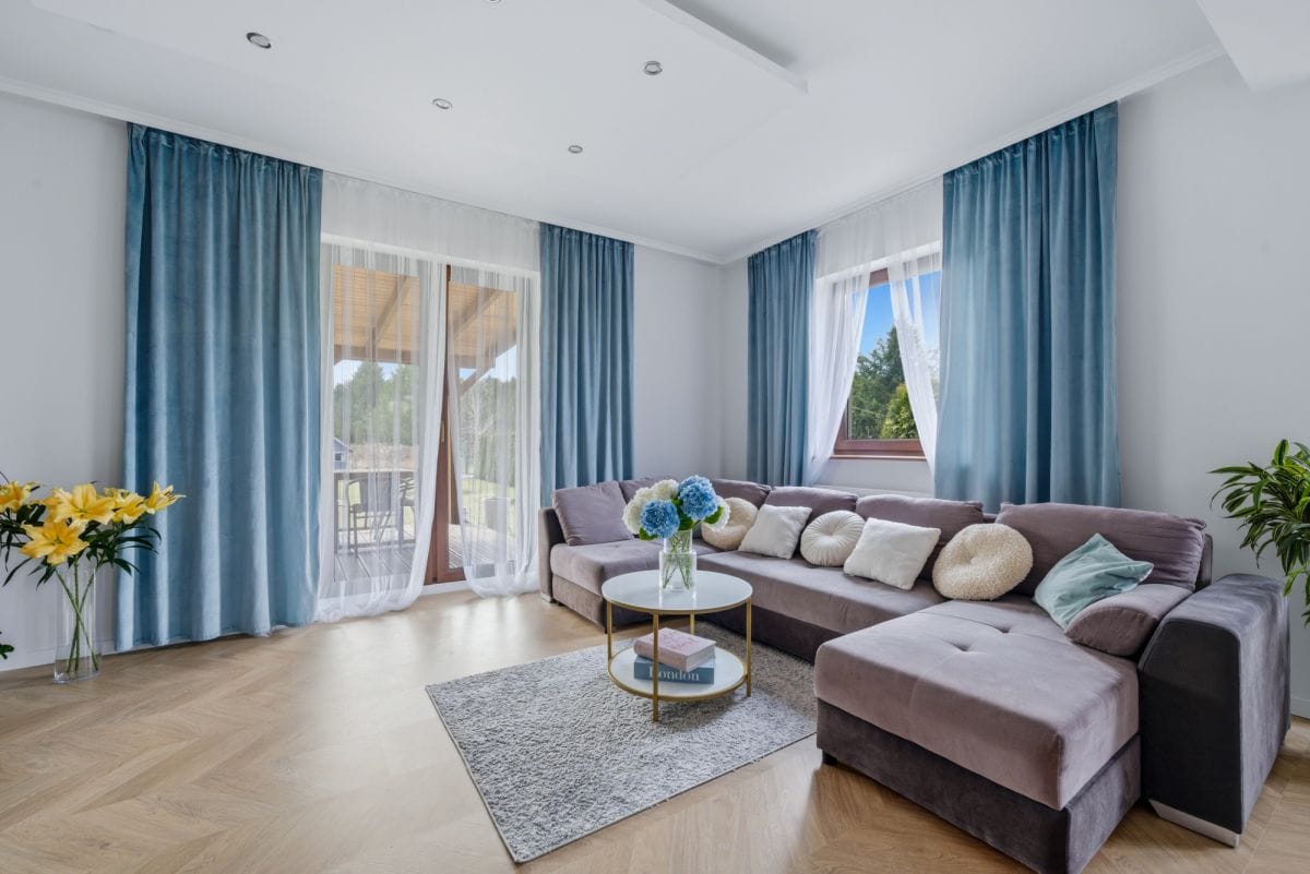 Dom 5 pokojowe na Sprzedaż